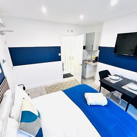 London 58 Blue House City Center Studio, Top Spot Exterior foto